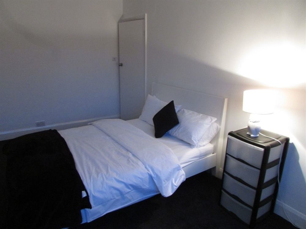 Bed and Breakfast St Mildreds London Exterior foto